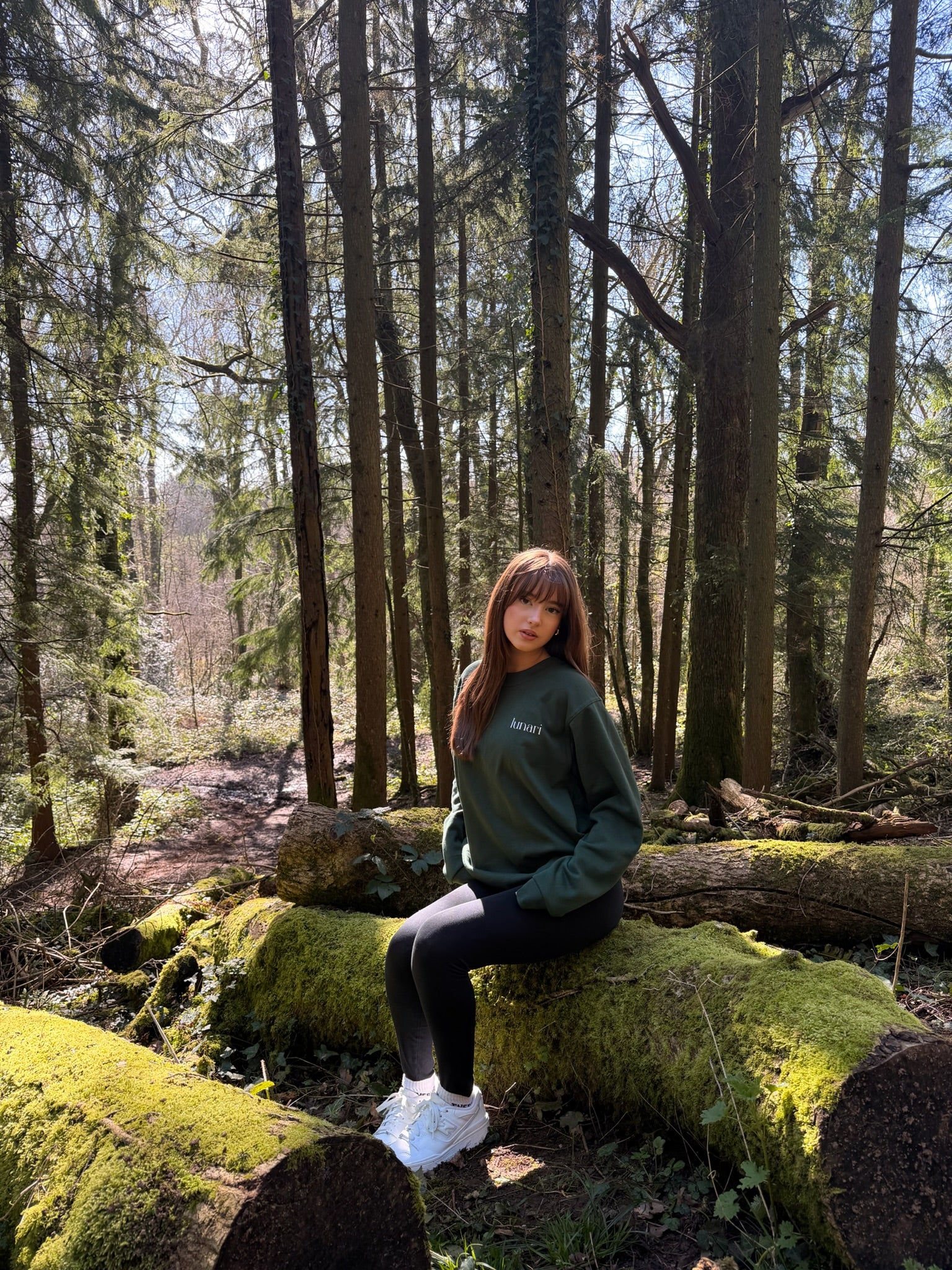 LUNARI SWEATSHIRT (FOREST GREEN)