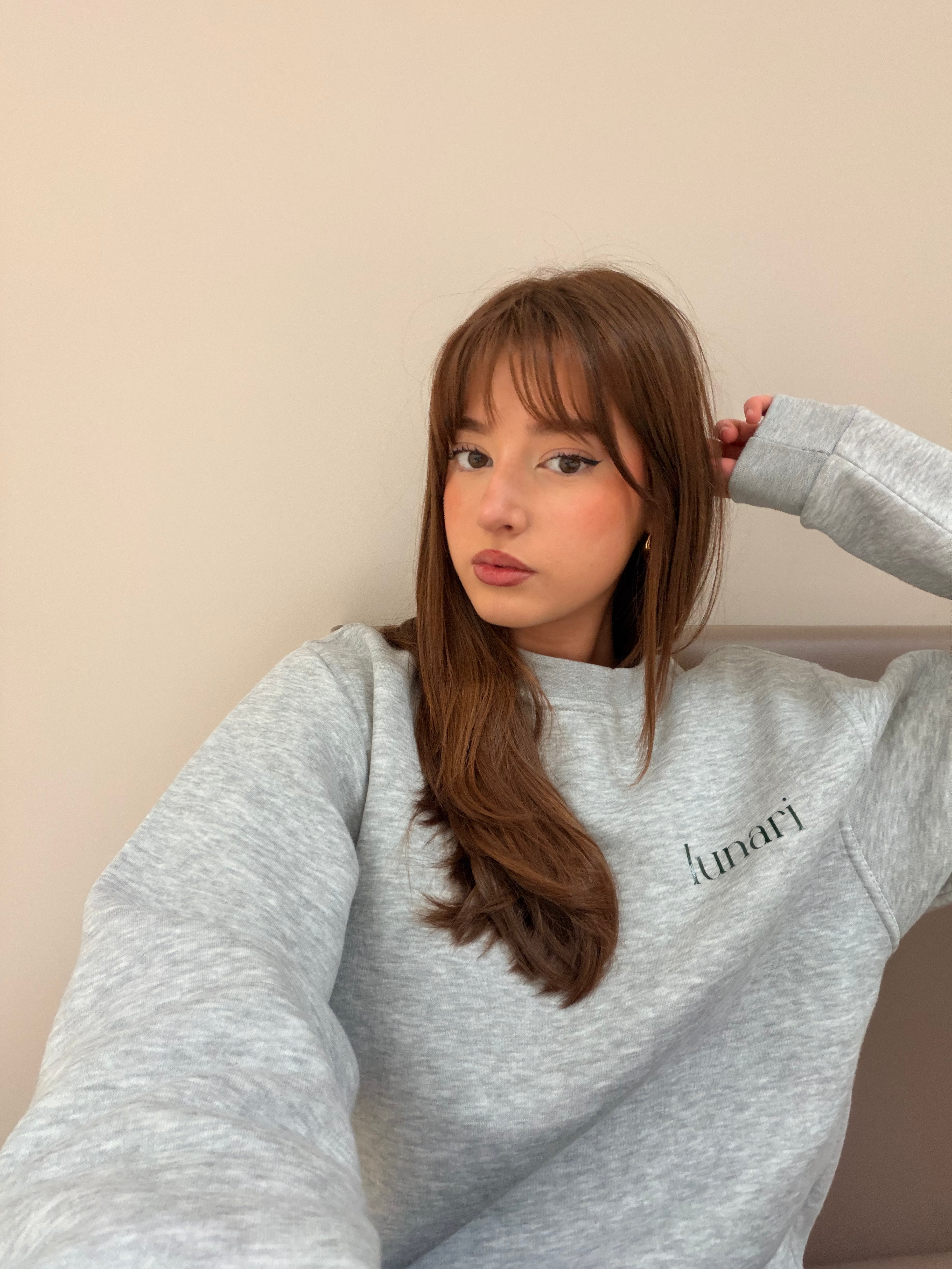 PEARL SWEATSHIRT (SOFT GREY)